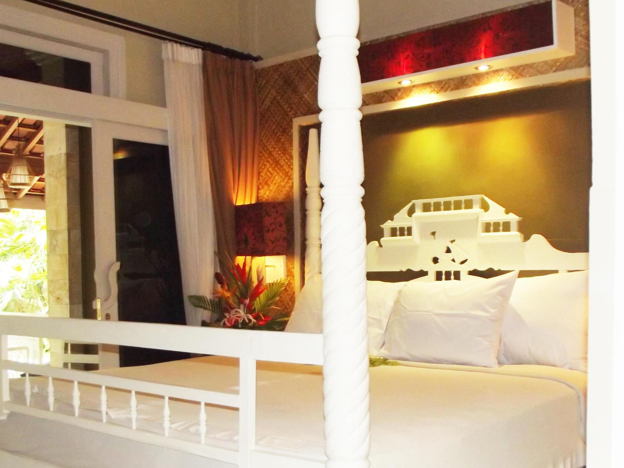 Desa Nyima Hotel Seminyak  Ngoại thất bức ảnh